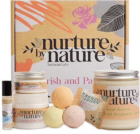 Nurture By Nature RELAJATE Y MIMATE Relax Caja de Regalo, Mascarilla Capilar, Bombas de Baño, Exfoliante Corporal, Manteca Corporal, Roll-on de Lavanda, Vela, Juego de Baño  