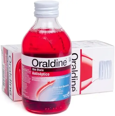 Oraldine Antiséptico, Colutorio Líquido de Uso Diario con Doble Poder Antibacterial - 200 ml  