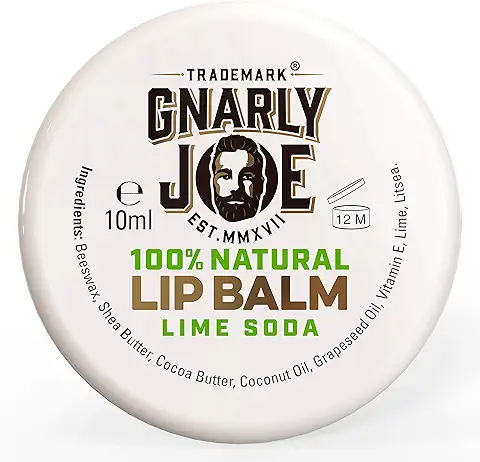 TRADEMARK GNARLY JOE EST.MMXVII Gnarly Joe Bálsamo Labial Hidratante. Ingredientes Naturales con lima [10ml]  