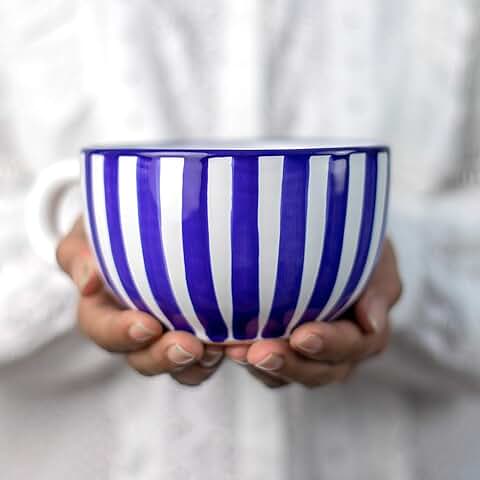 City to Cottage Ciudad a Casa Rural Cerámica en Azul Marino a Rayas, Hecha a Mano, Cerámica Extra Grande Esmaltada 500 Mililitros, Para Sopa Té Café Capuchino  